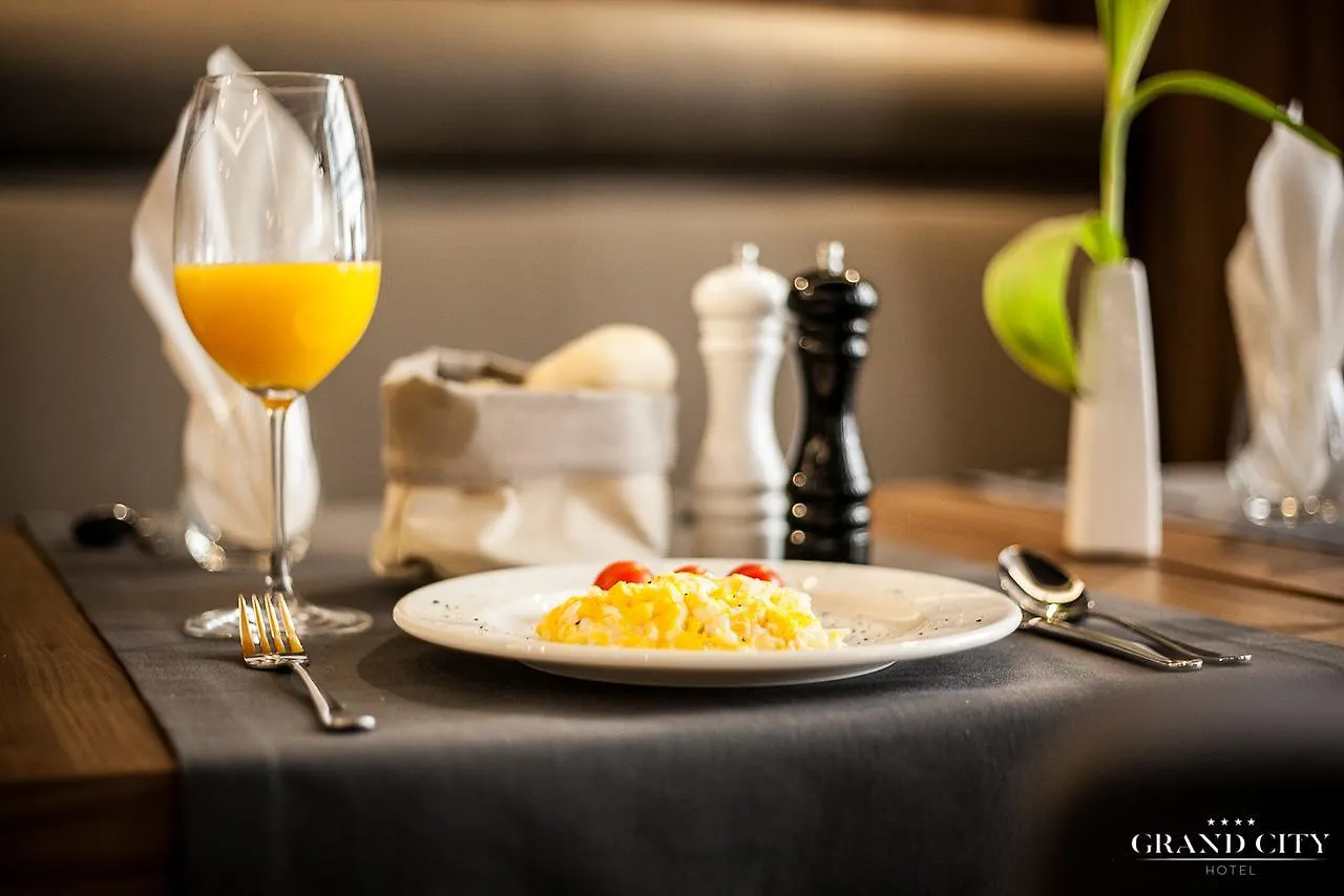 Hotel Grand City Wroclaw 4*,  Poland